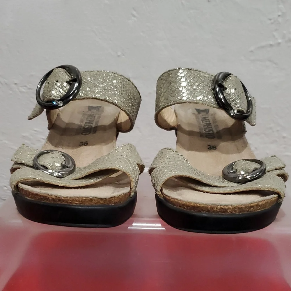 Mephisto Air Flex Gold Leather Wedge Sandals